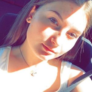 Meet your Posher, Krystal